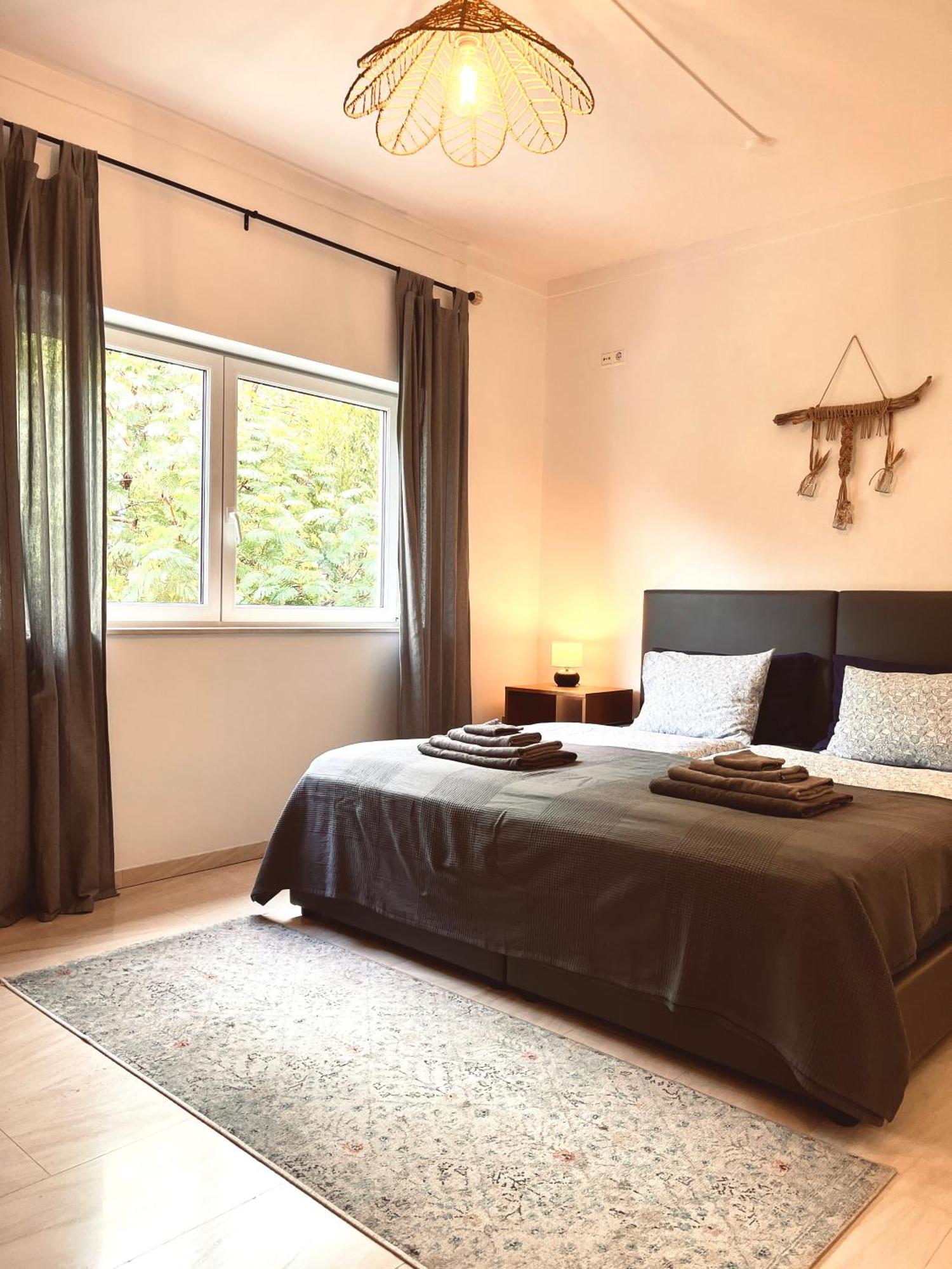 Edles Apartment In Architektenvilla Mit Grossem Pool, Sauna, Dachterrasse Und Malerischem Garten Pataias Zewnętrze zdjęcie